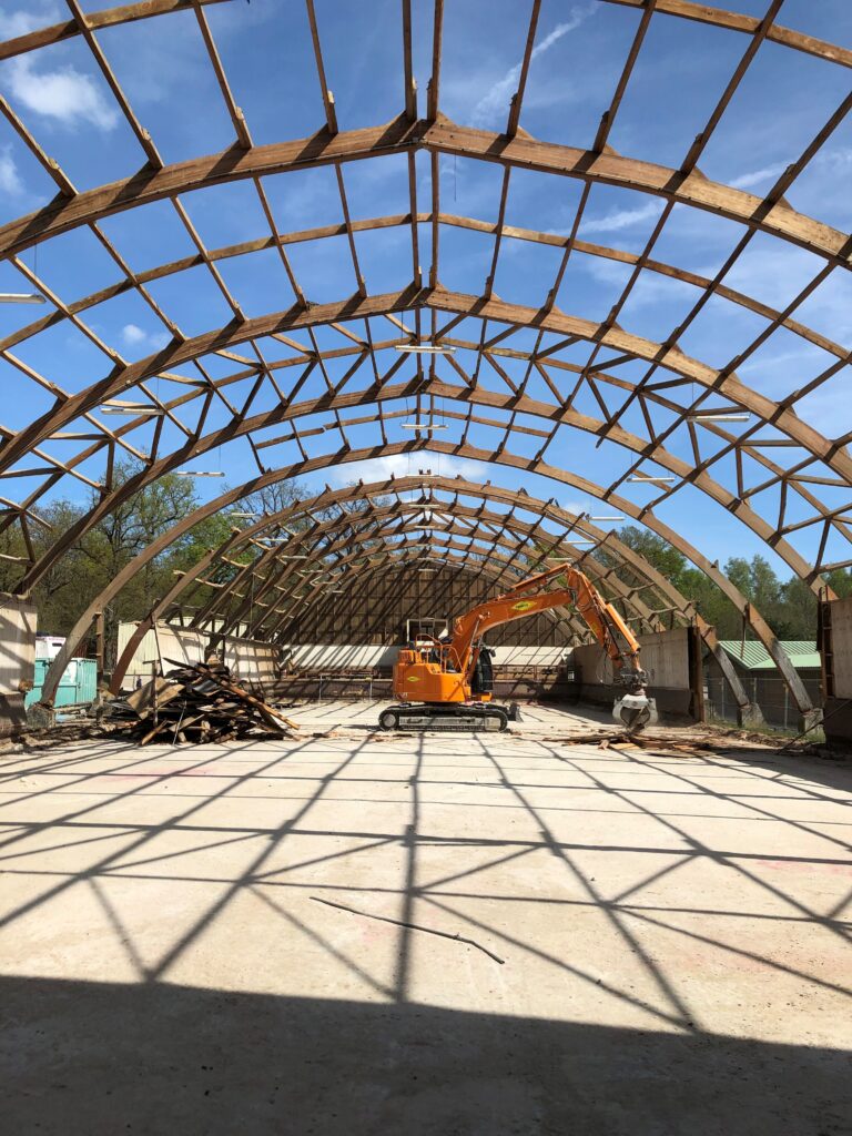 Déconstruction mécanique efficace dans la démolition chez Premys