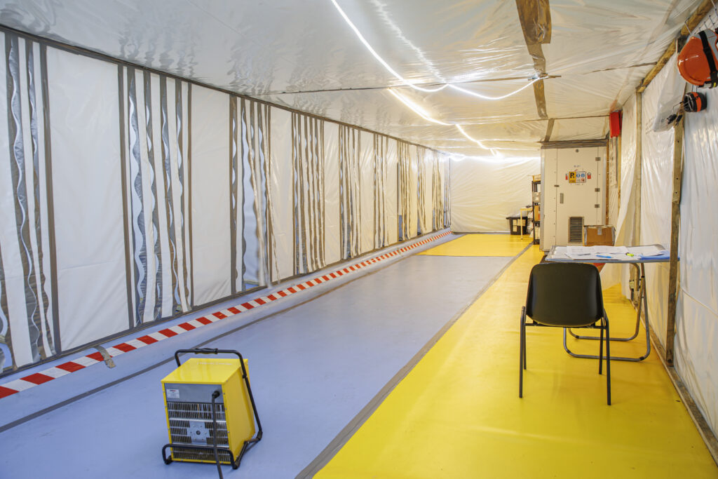 Premys se distingue dans les opérations de déplombage